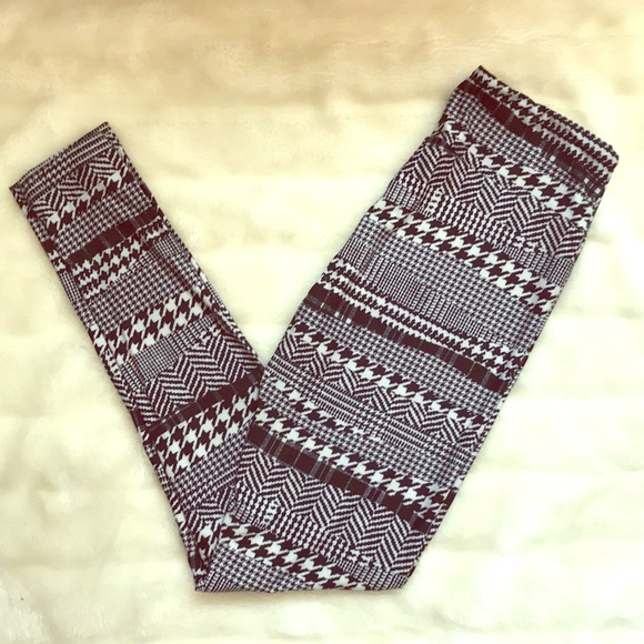 LuLaRoe Pants - Mixed-houndstooth OS {LuLaRoe} leggings | NWOT